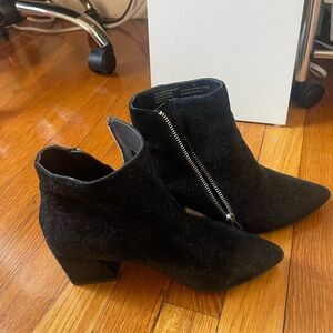 Black booties size women 6